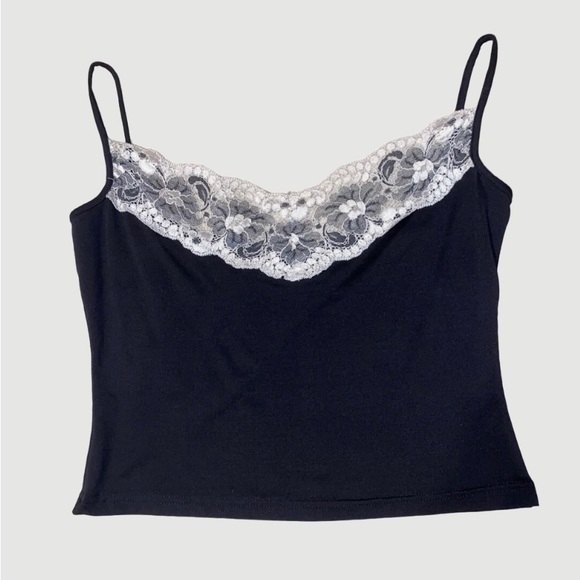black tank with white lace - Picture 1 of 4